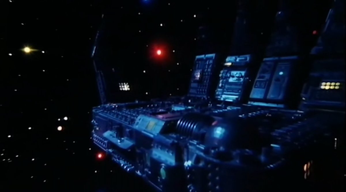 Starcrash II ZAaV3JD97oQ 0001